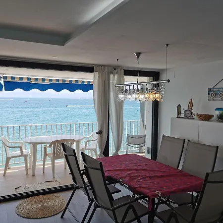 דירה Sea View