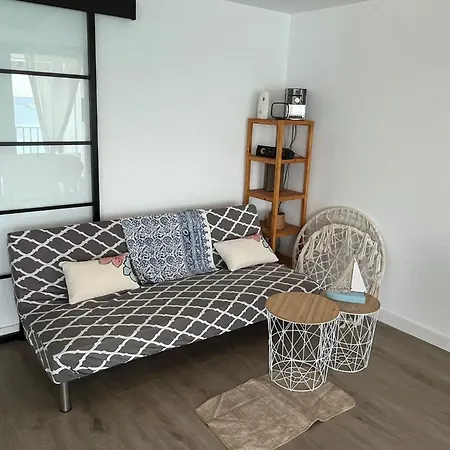 דירה Sea View סאלו